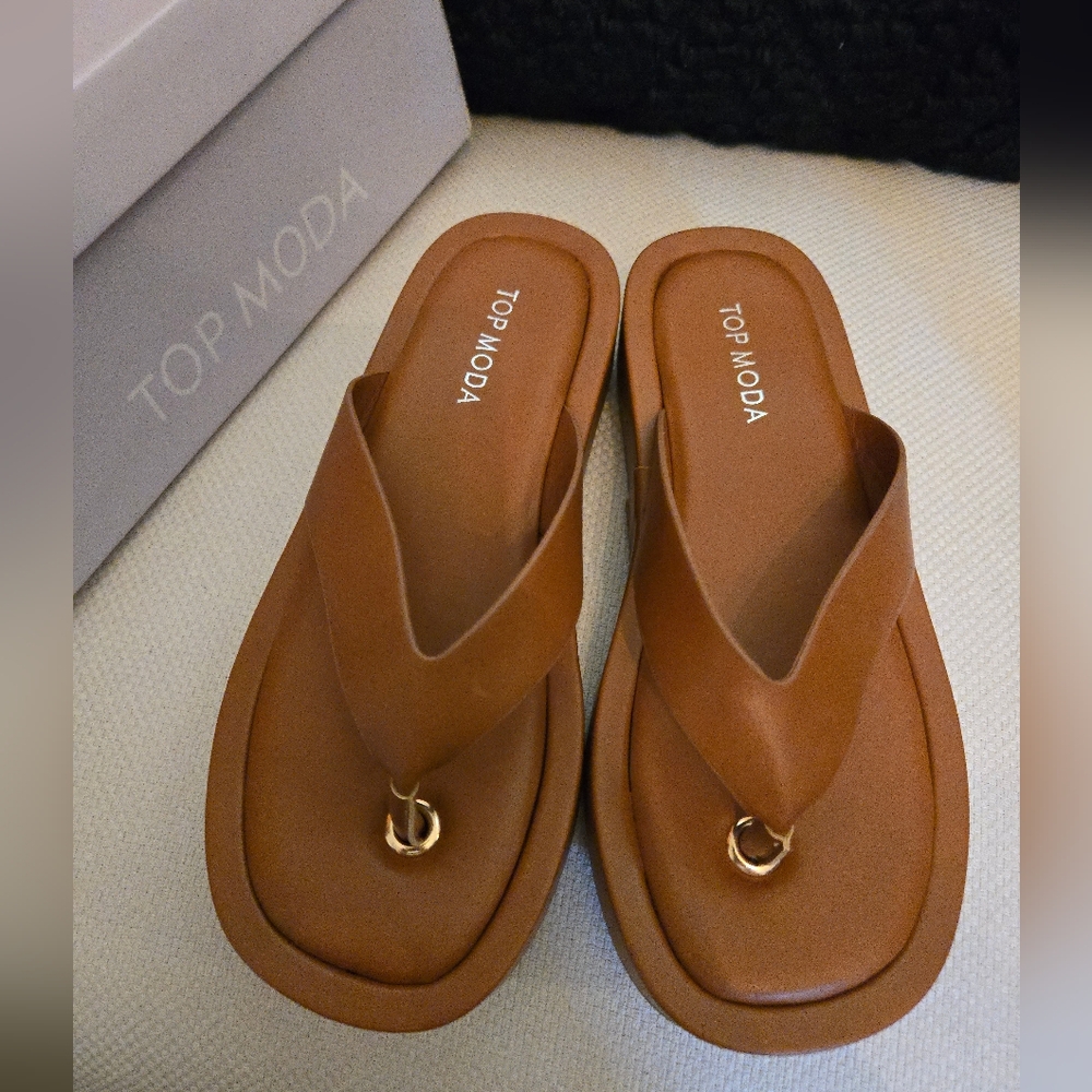 Top Moda Size 6.5 Sandals